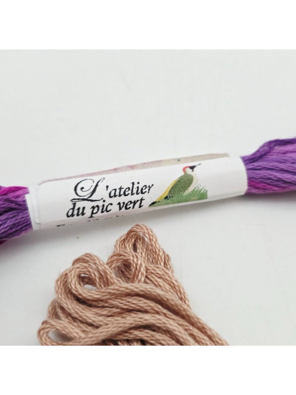 Embroidery Craft Floss Chinese Silk Thread Lot of 7 Needlepoint Silk & L'atelier - Picture 3 of 10